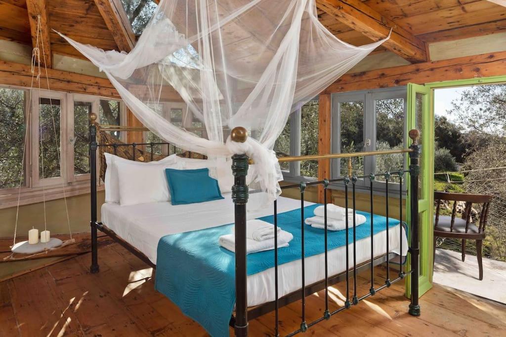 Willa Margaritis'S Treehouse Paramonas  Zewnętrze zdjęcie